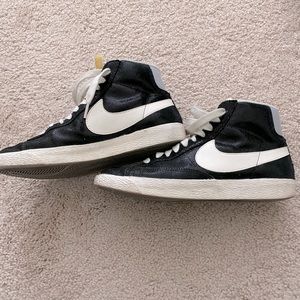 NIKE BLAZER MID 77 BLACK SNAKESKIN